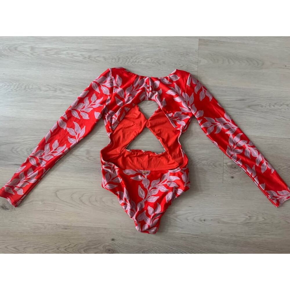 PatBo Women’s Medium Red Floral Cutout Long Sleeve One Piece Swimsuit - Picture 7 of 10
